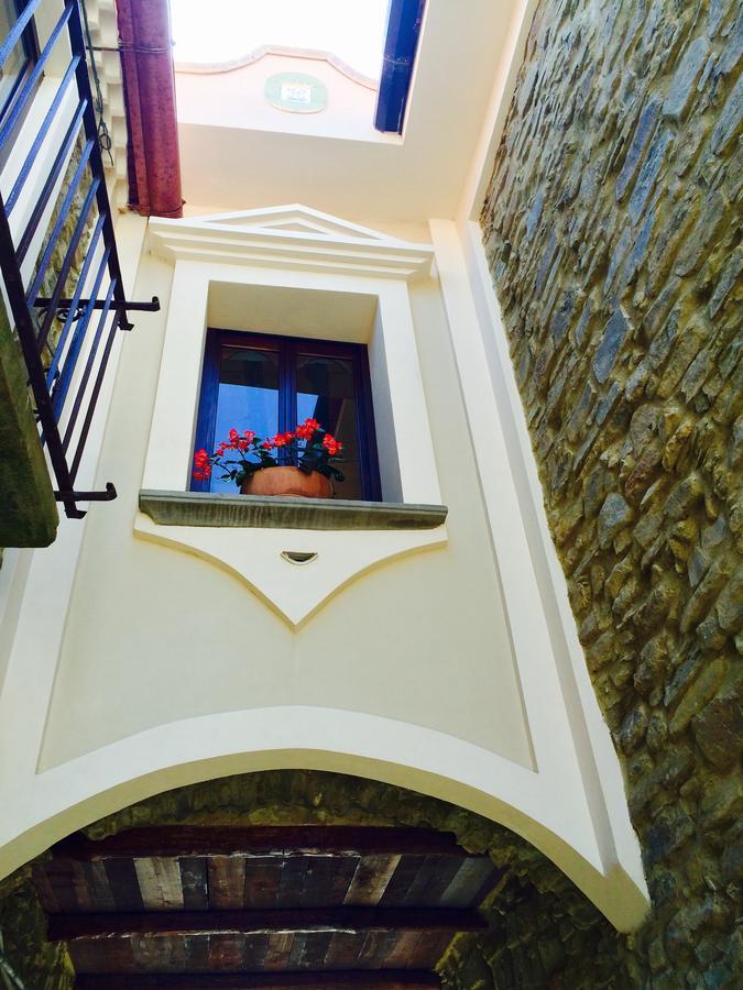 Pozzo Medievale Prignano Cilento Екстер'єр фото
