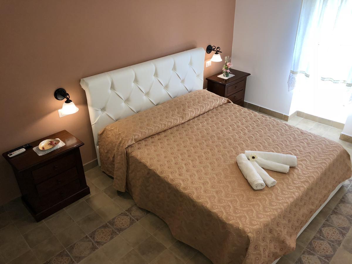Pozzo Medievale Prignano Cilento Екстер'єр фото